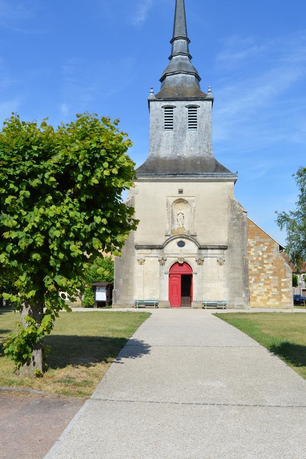 Hotel Du Grand Monarque Varennes-en-Argonne Екстериор снимка